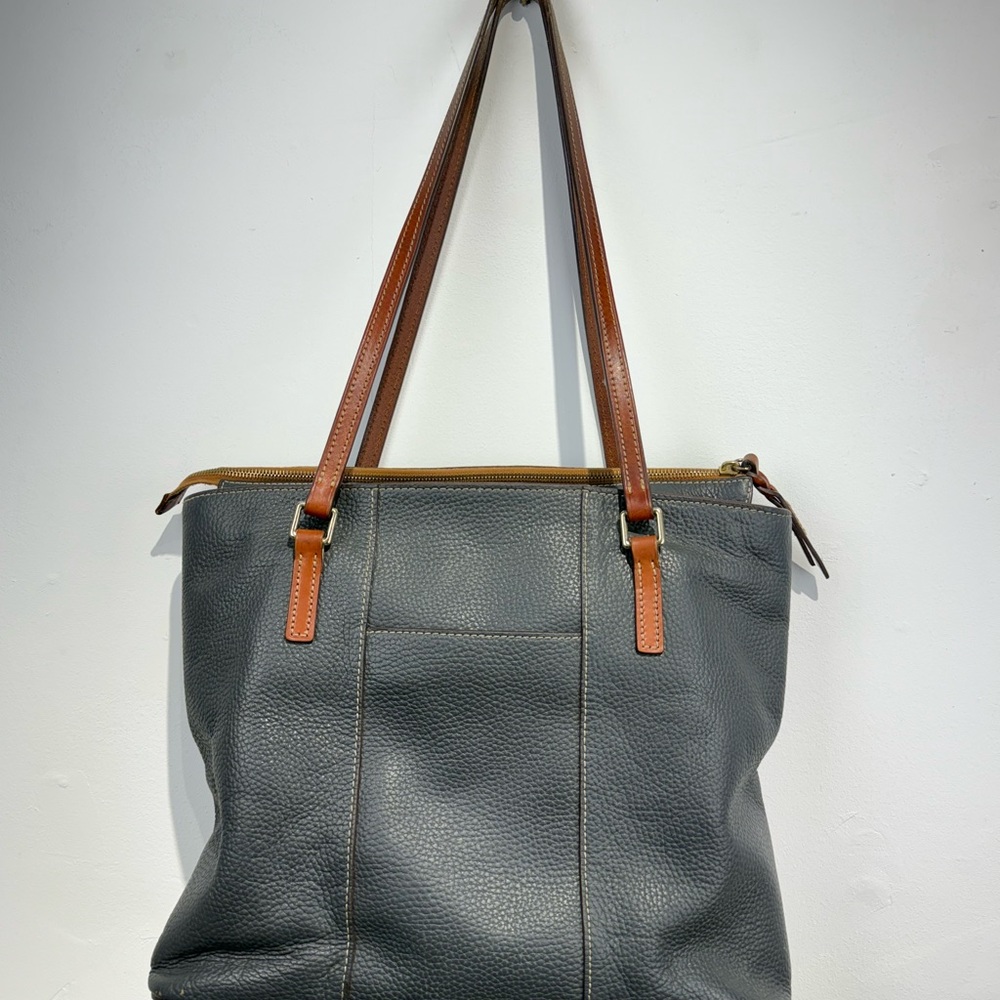 LAST CHANCE Dooney & Bourke leather shopper tote in dark slate blue
